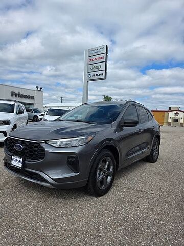 2024 FORD Escape
