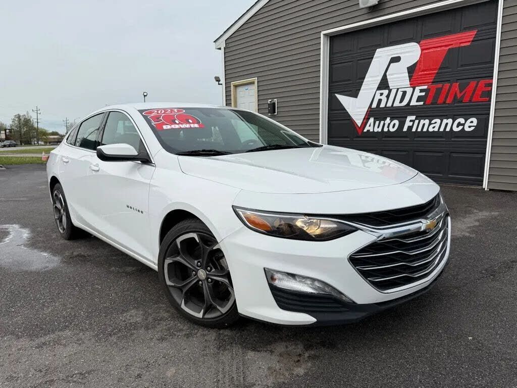 2023 CHEVROLET Malibu
