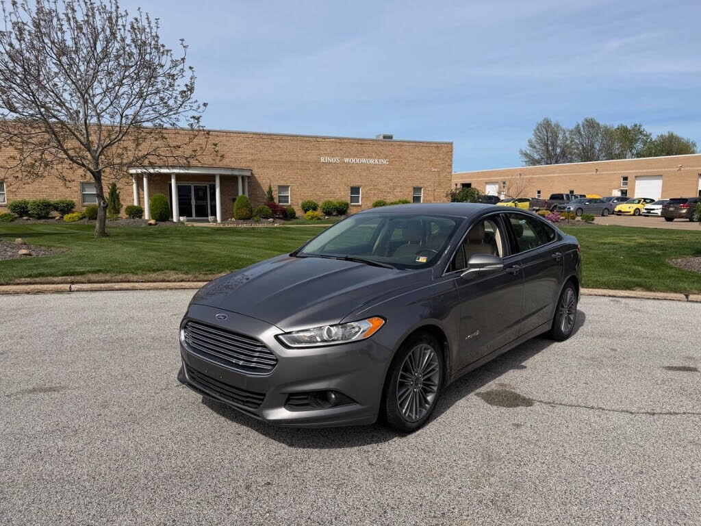 2014 FORD Fusion
