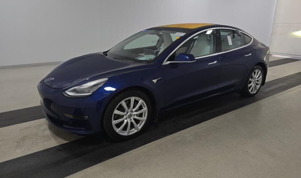 2019 TESLA Model 3