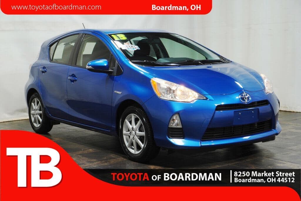 2013 TOYOTA Prius