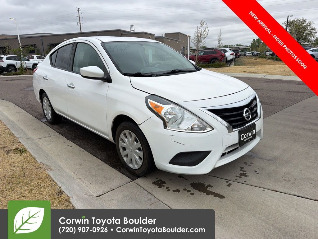 2018 NISSAN Versa