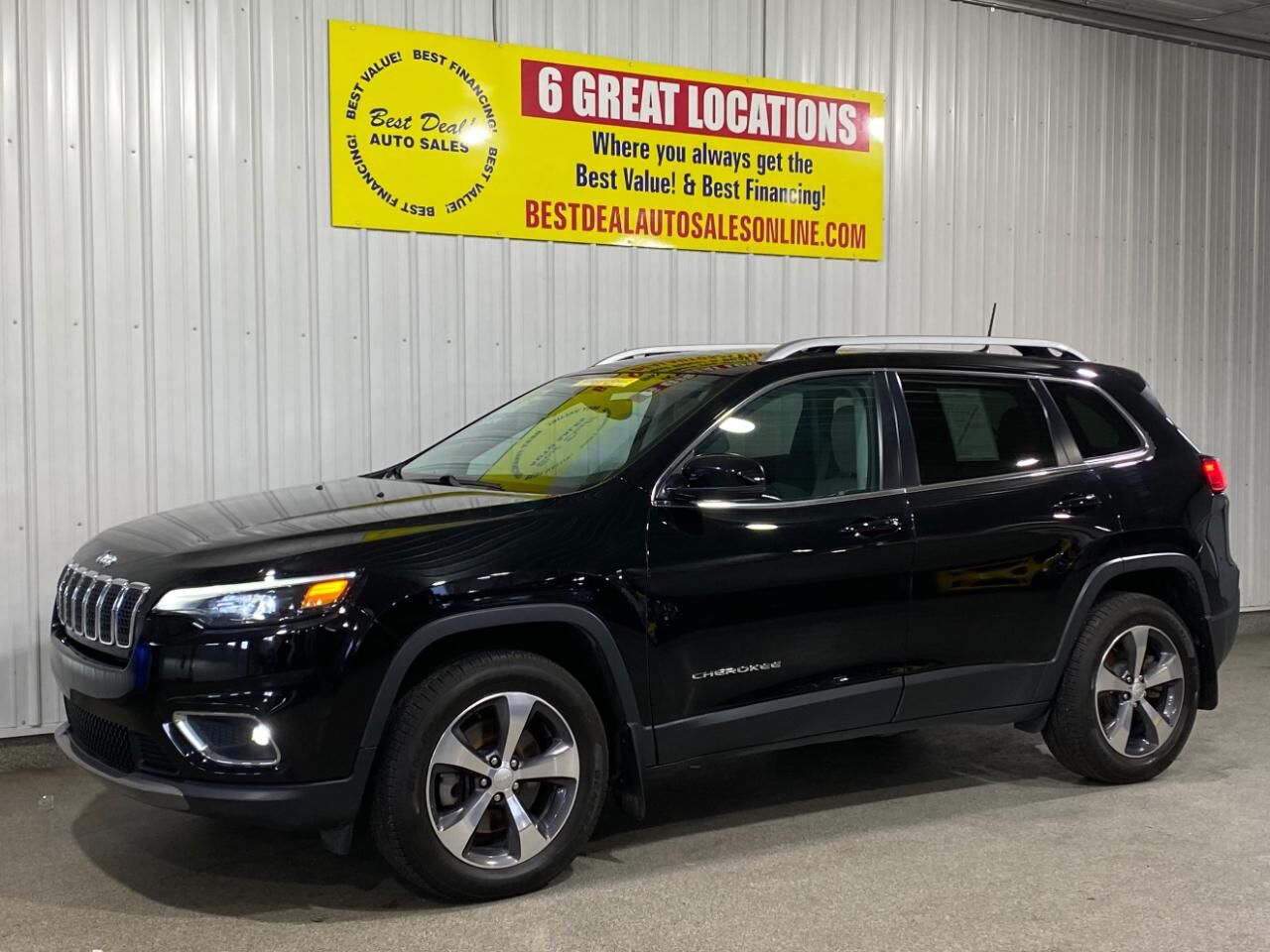 2019 JEEP Cherokee