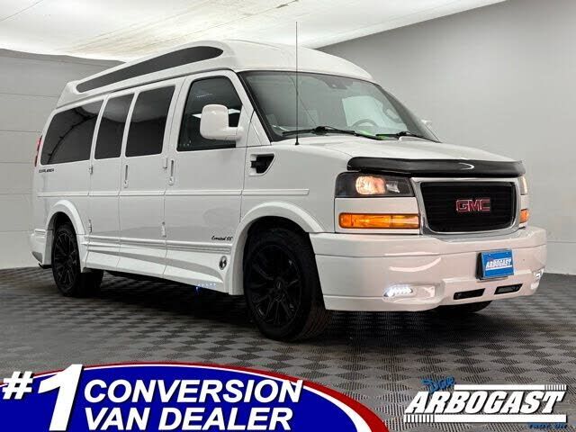 2021 GMC Savana