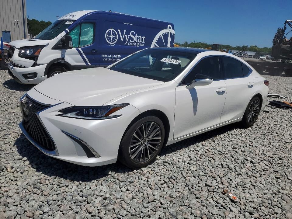 2022 LEXUS ES