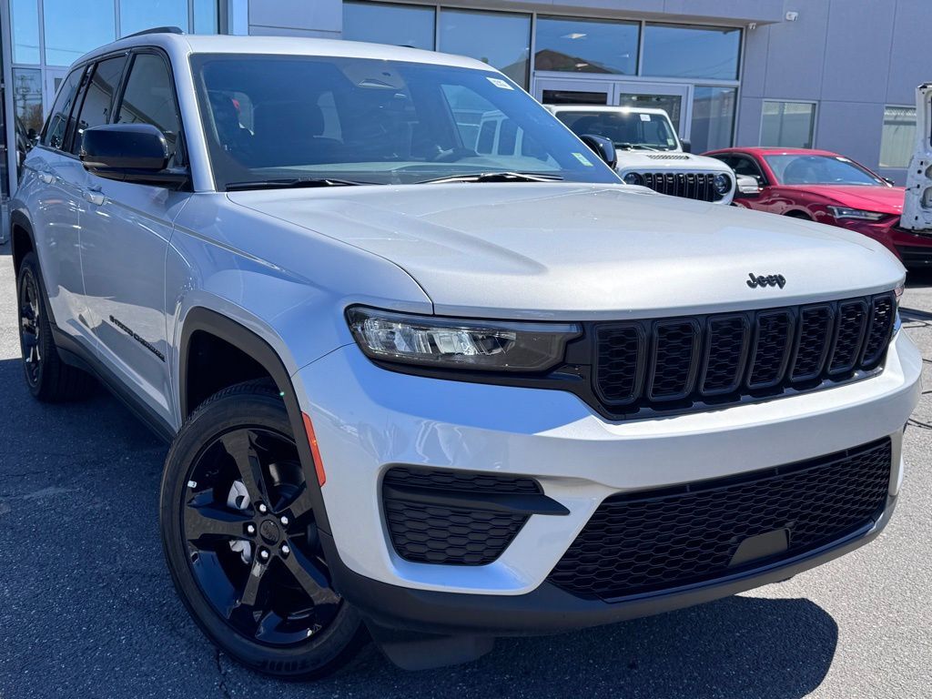 2025 JEEP Grand Cherokee