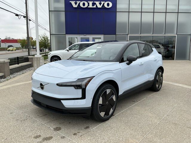 2026 VOLVO EX30
