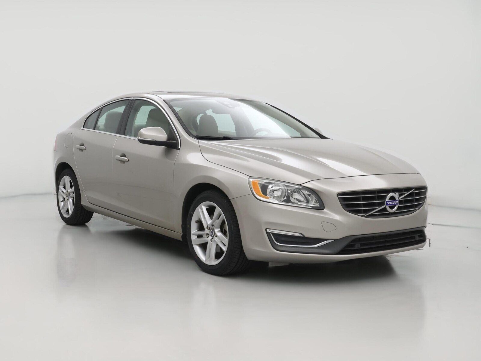 2015 VOLVO S60