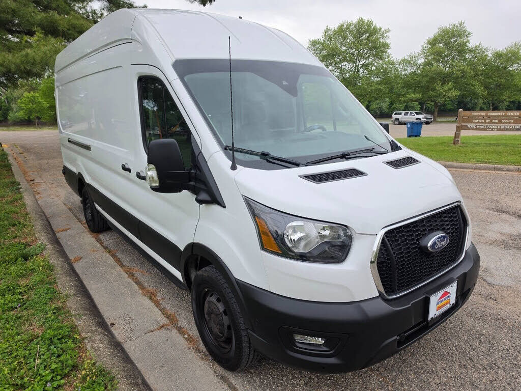 2022 FORD Transit