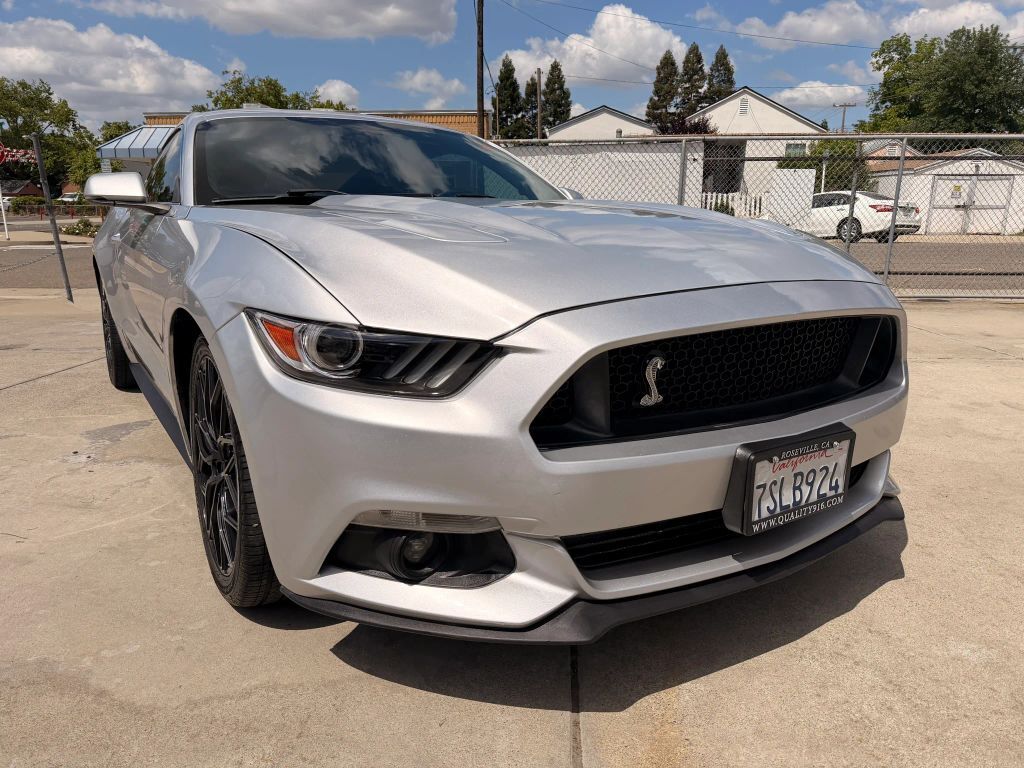 2016 FORD Mustang