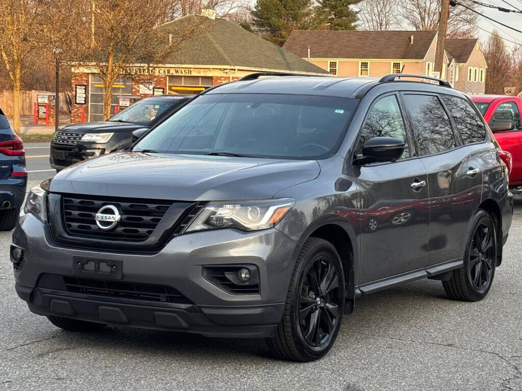2018 NISSAN Pathfinder