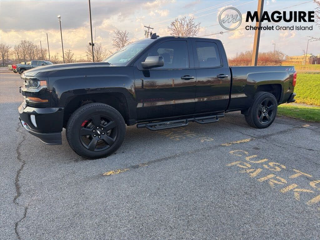 2018 CHEVROLET Silverado