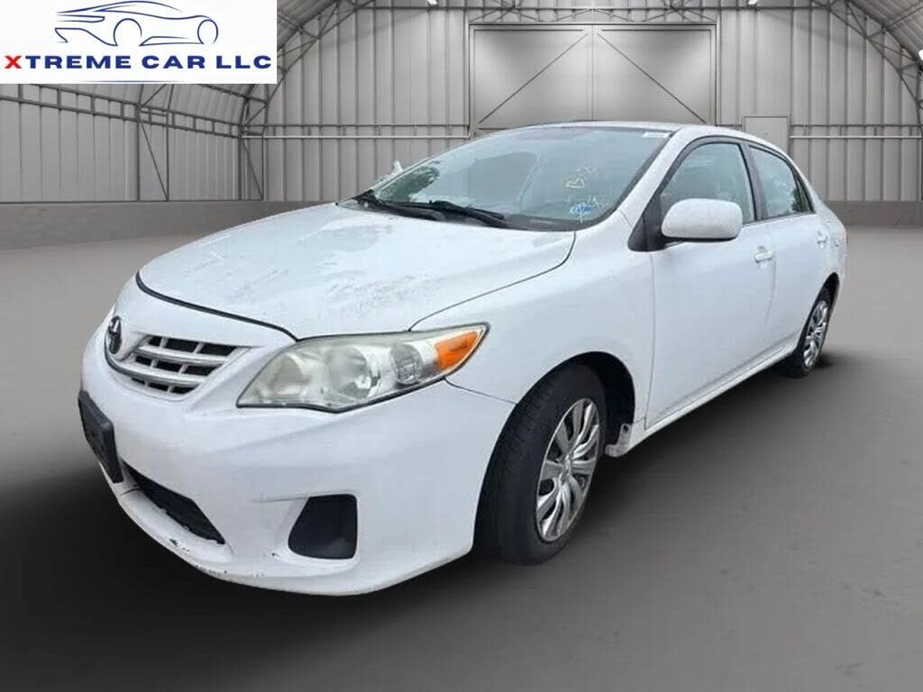 2013 TOYOTA Corolla