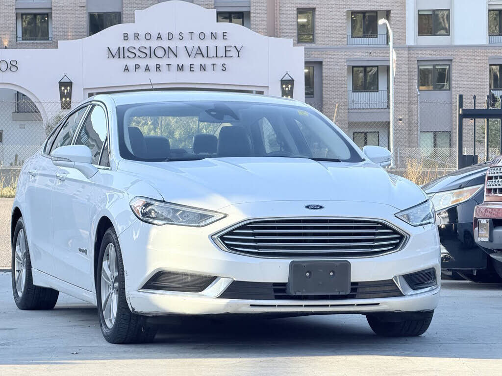 2018 FORD Fusion