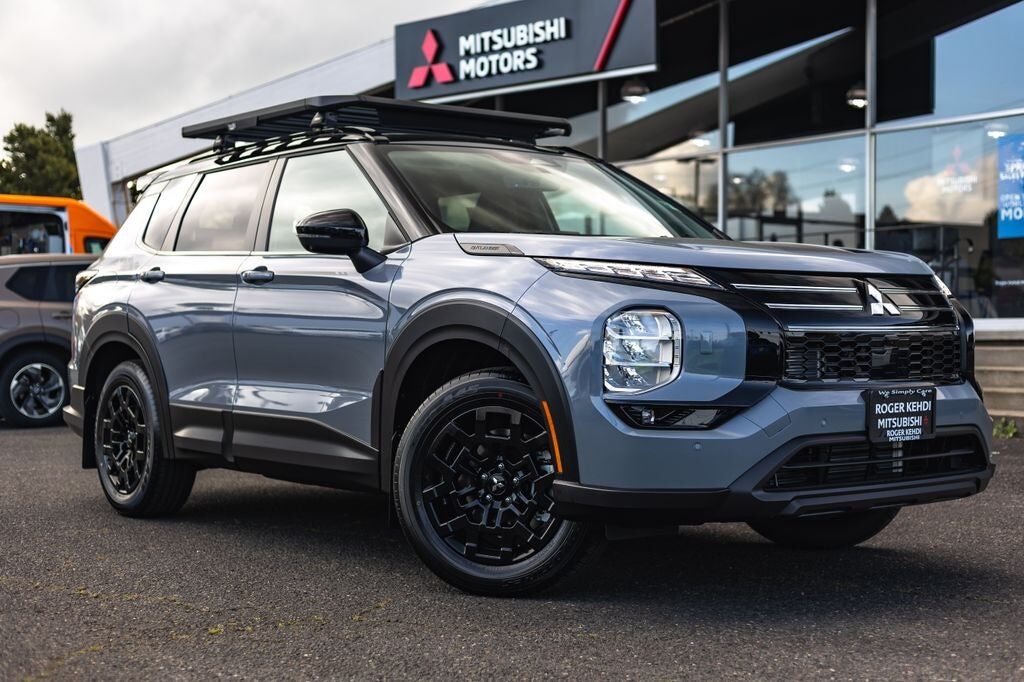 2026 MITSUBISHI Outlander