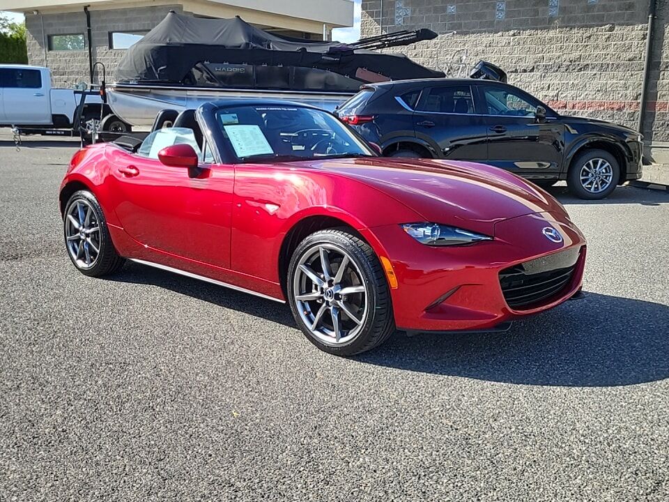 2023 MAZDA MX-5