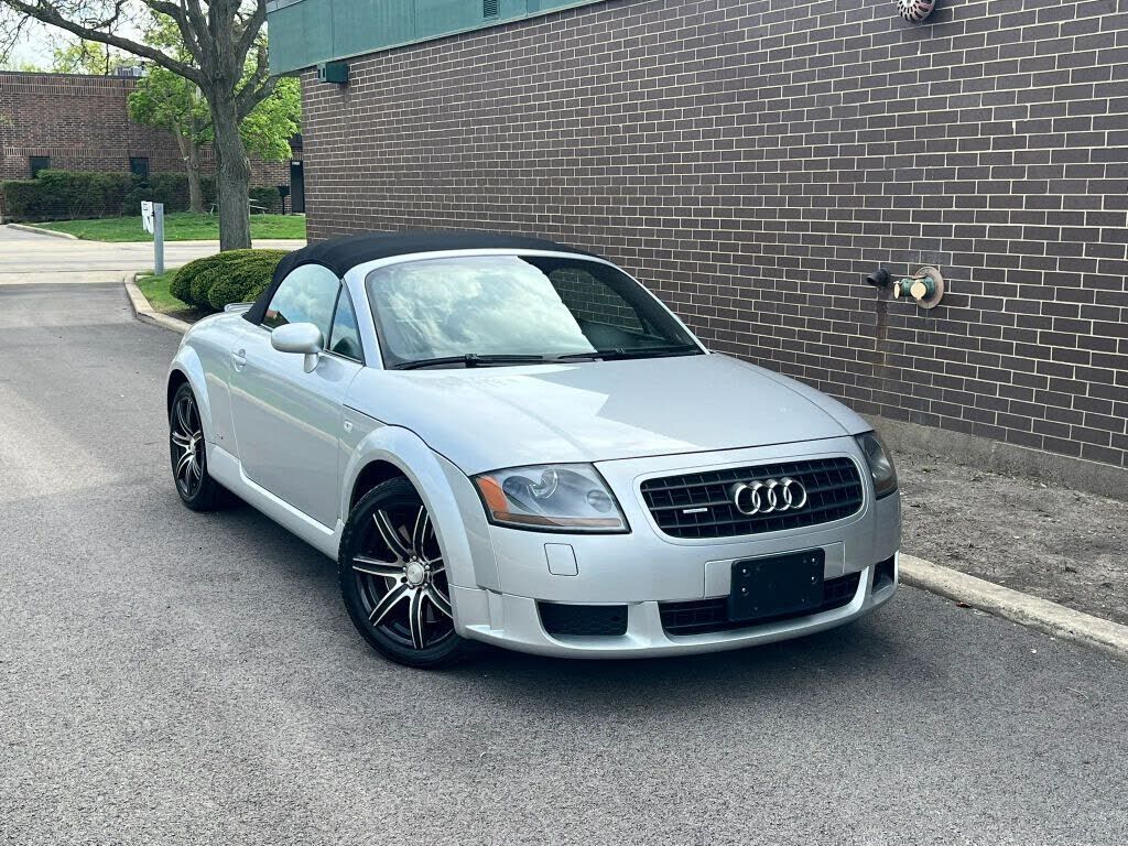 2004 AUDI TT