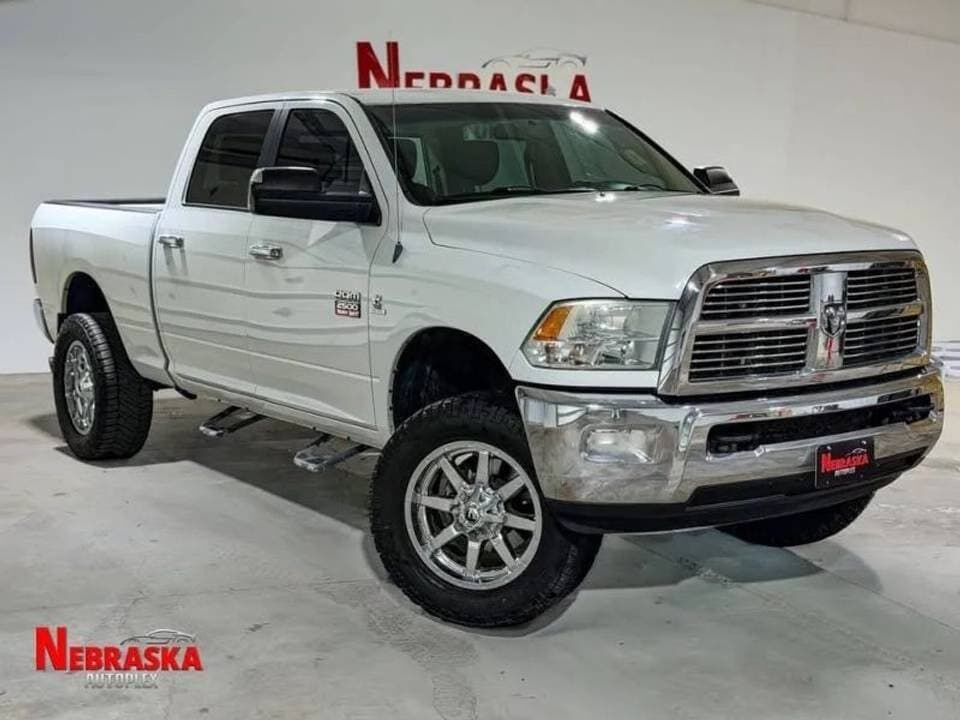2011 DODGE Ram