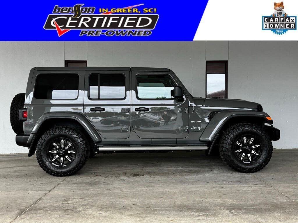 2021 JEEP Wrangler
