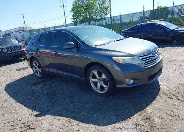 2011 TOYOTA Venza