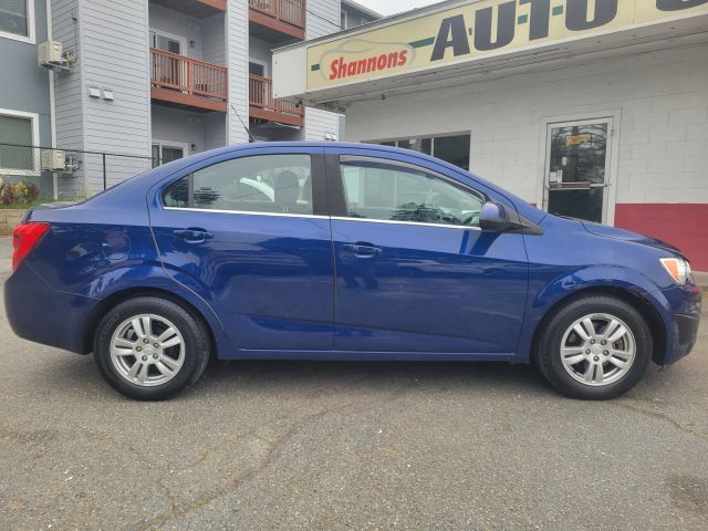 2013 CHEVROLET Sonic