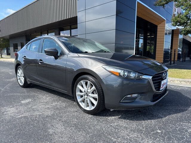2017 MAZDA Mazda3