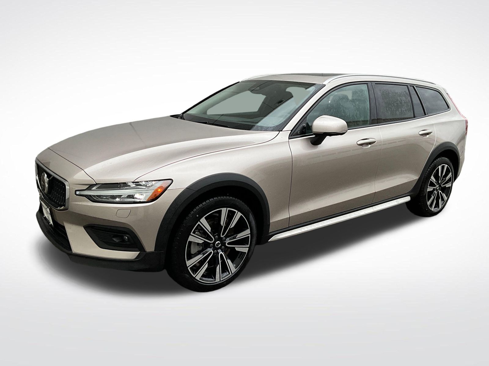 2026 VOLVO V60CC