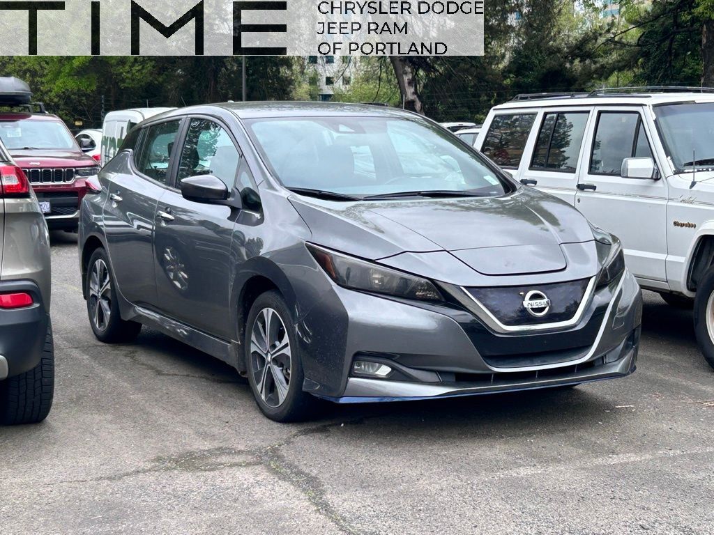 2021 NISSAN Leaf