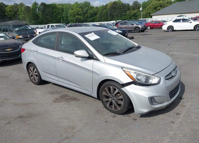 2017 HYUNDAI Accent