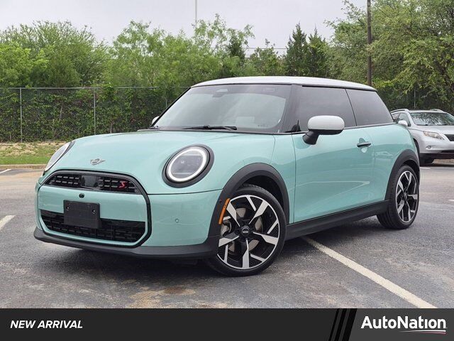 2025 MINI Hardtop