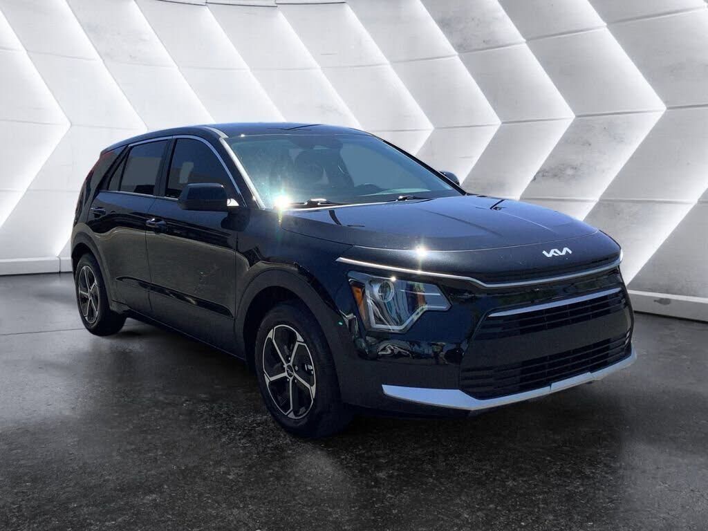 2025 KIA Niro
