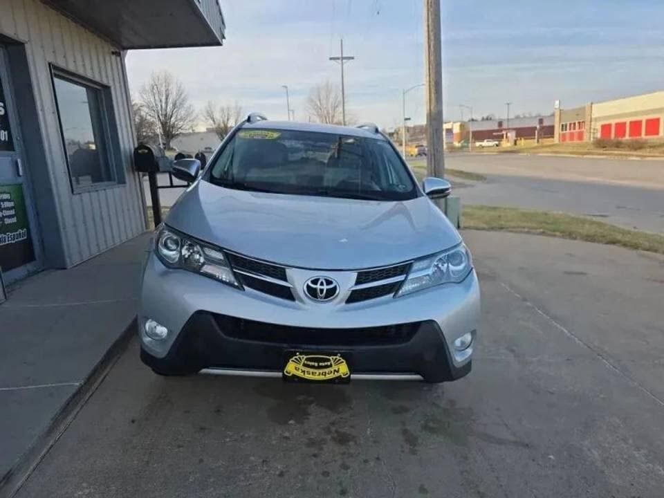 2015 TOYOTA RAV4