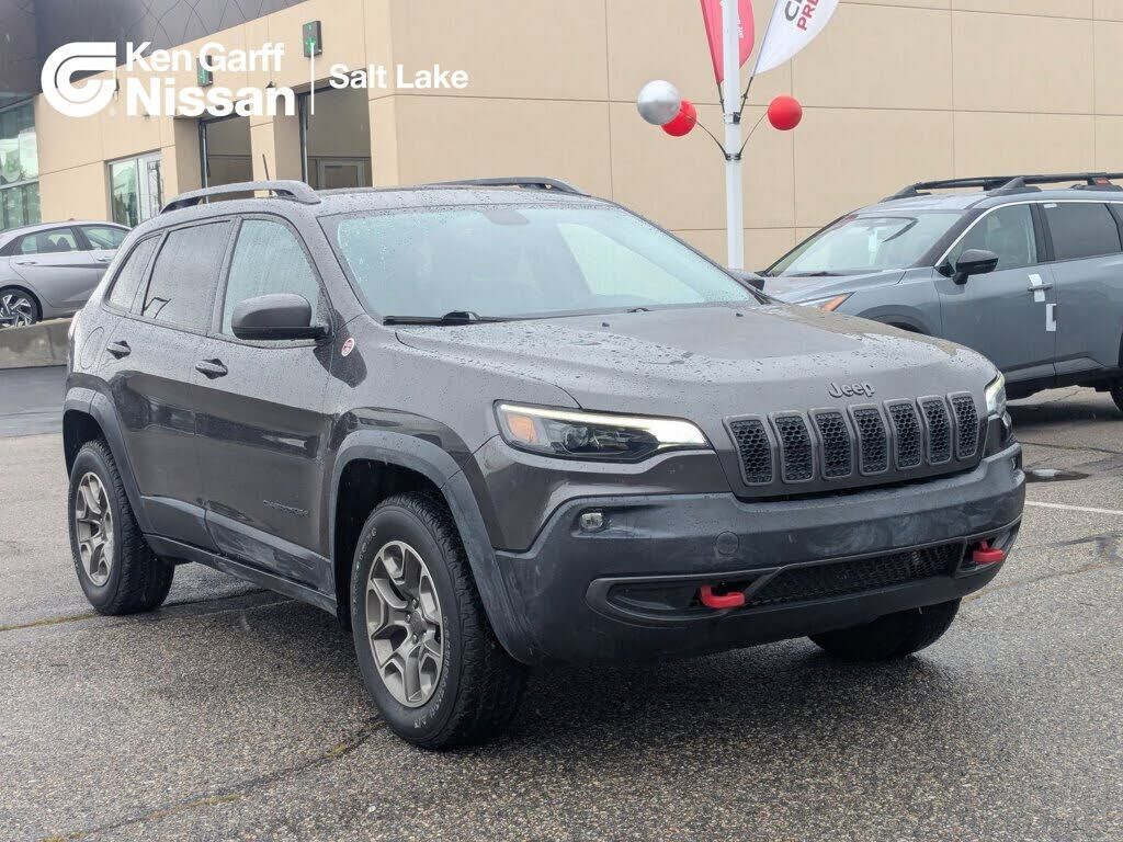 2020 JEEP Cherokee