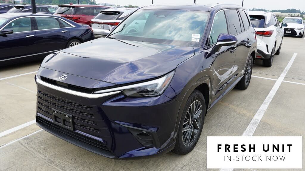 2025 LEXUS TX