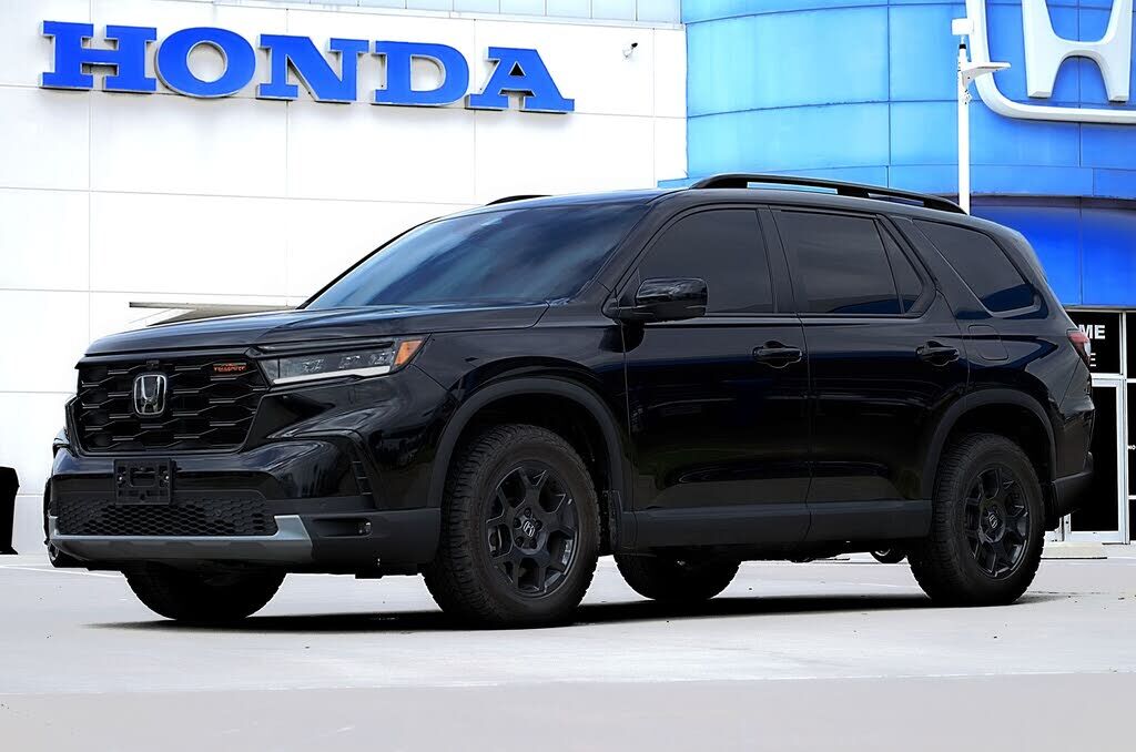 2025 HONDA Pilot
