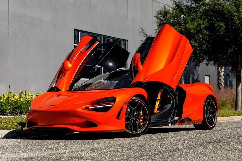 2024 MCLAREN 750S