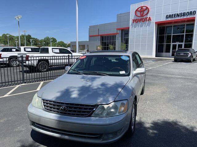 2003 TOYOTA Avalon