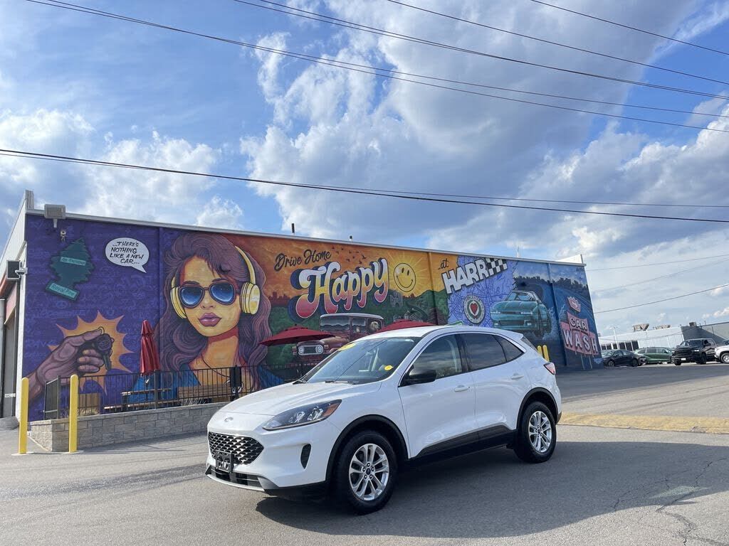 2022 FORD Escape