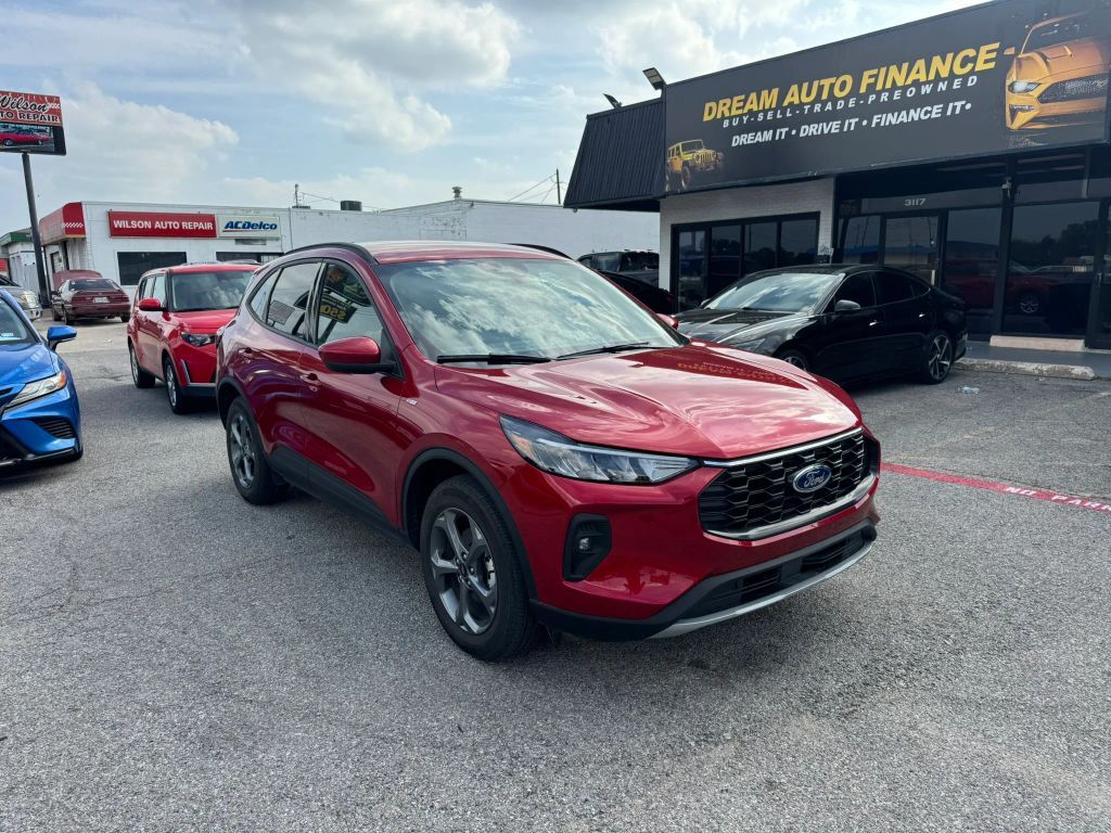 2025 FORD Escape