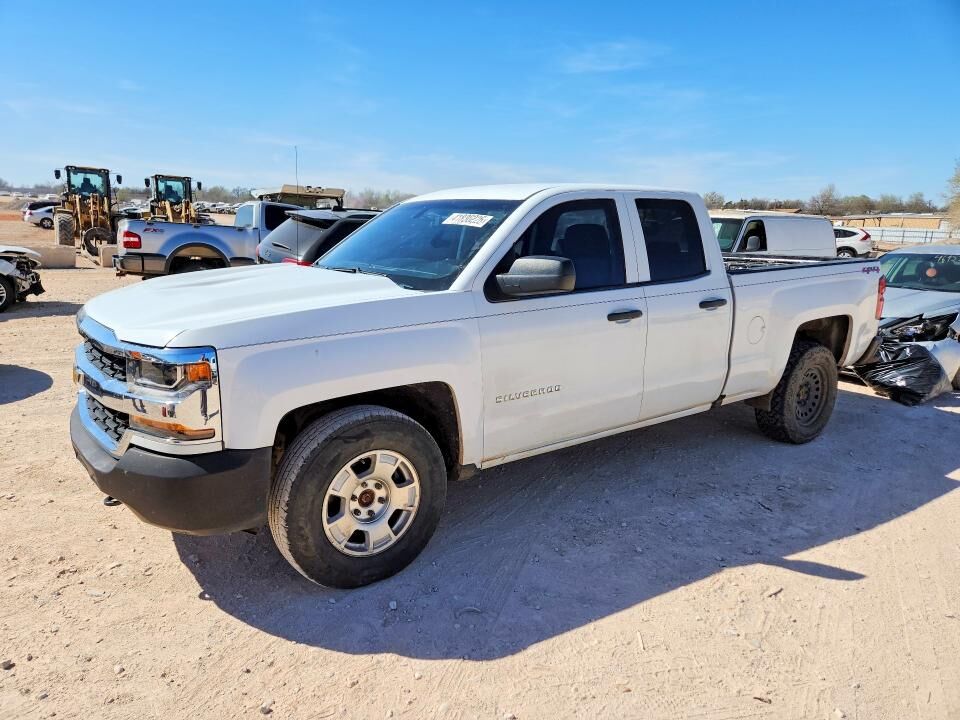 2017 CHEVROLET Silverado