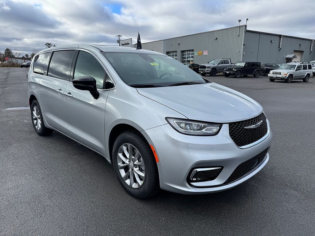 2026 CHRYSLER Pacifica