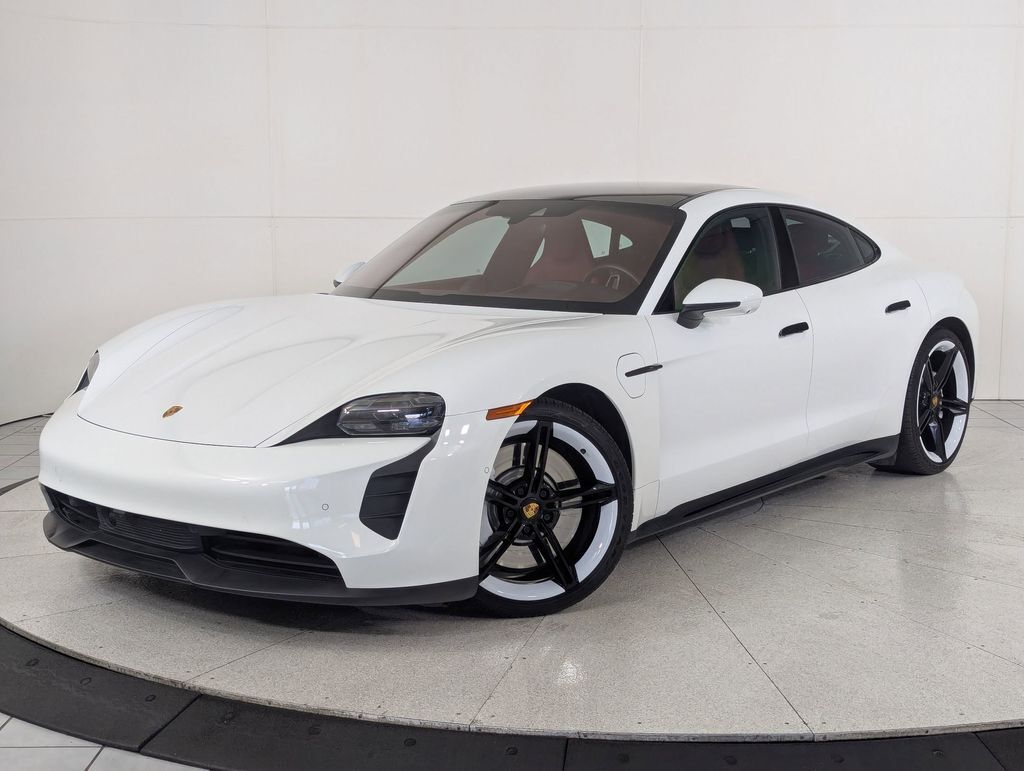 2023 PORSCHE Taycan