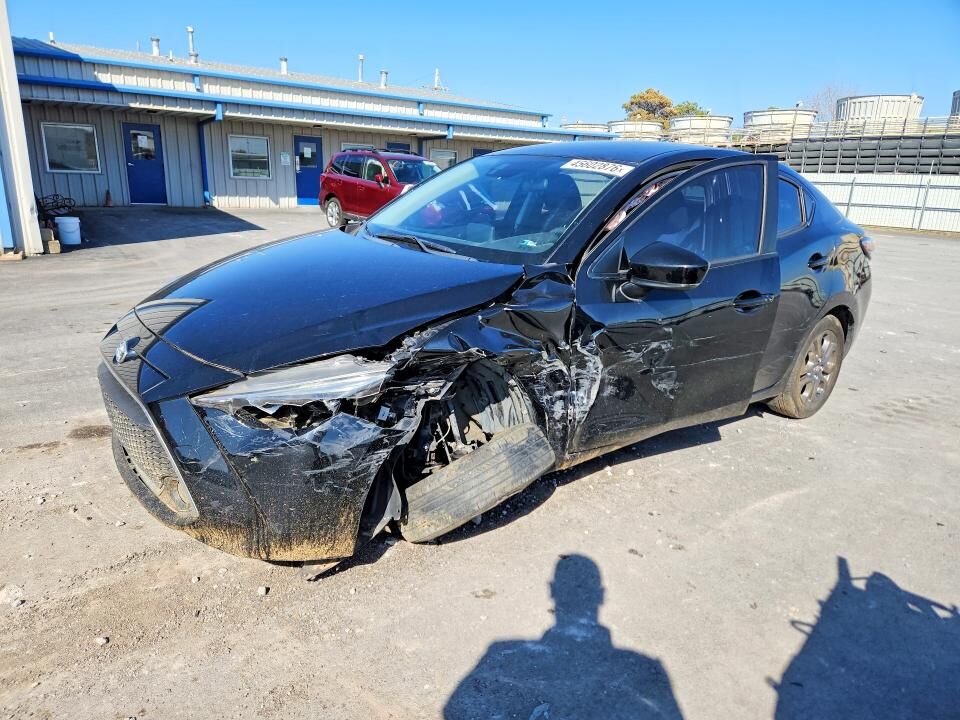 2019 TOYOTA Yaris