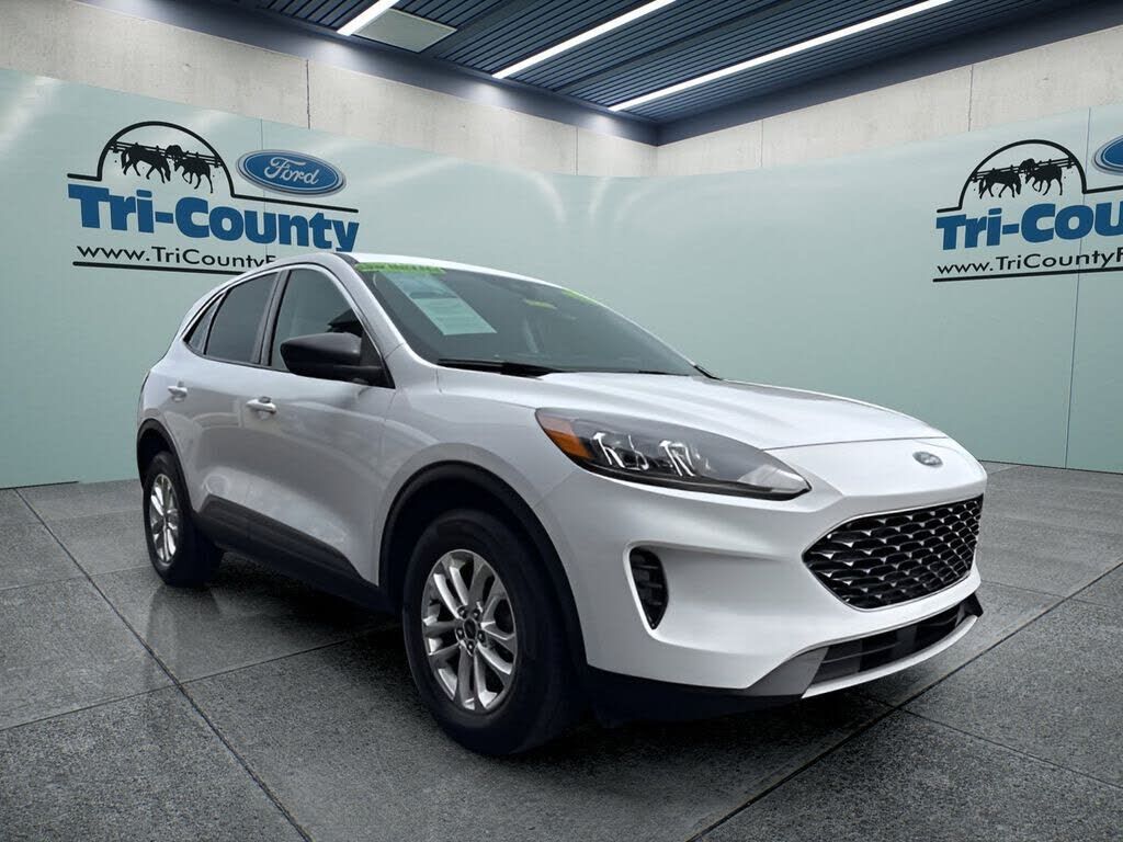 2022 FORD Escape