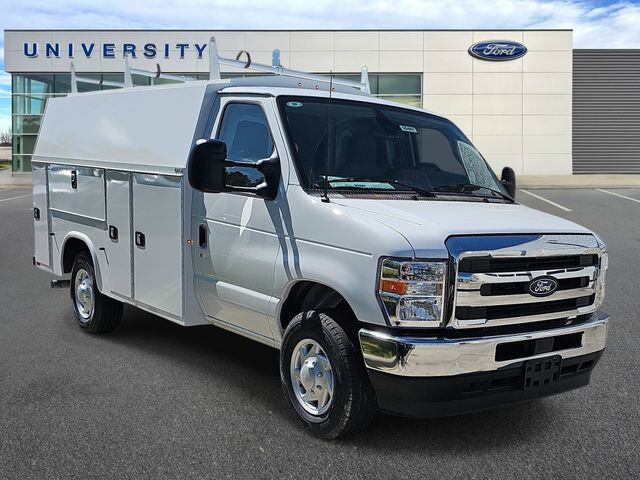 2026 FORD E-350