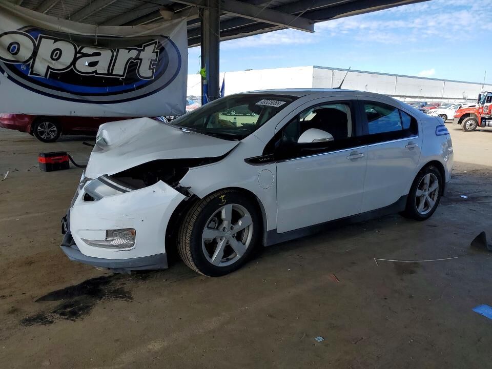 2014 CHEVROLET Volt