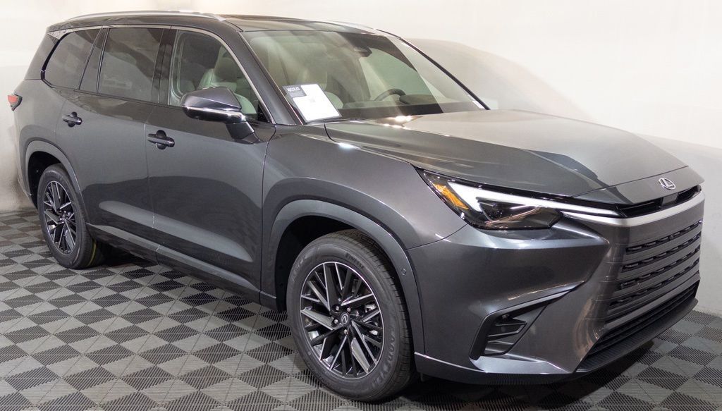 2026 LEXUS TX