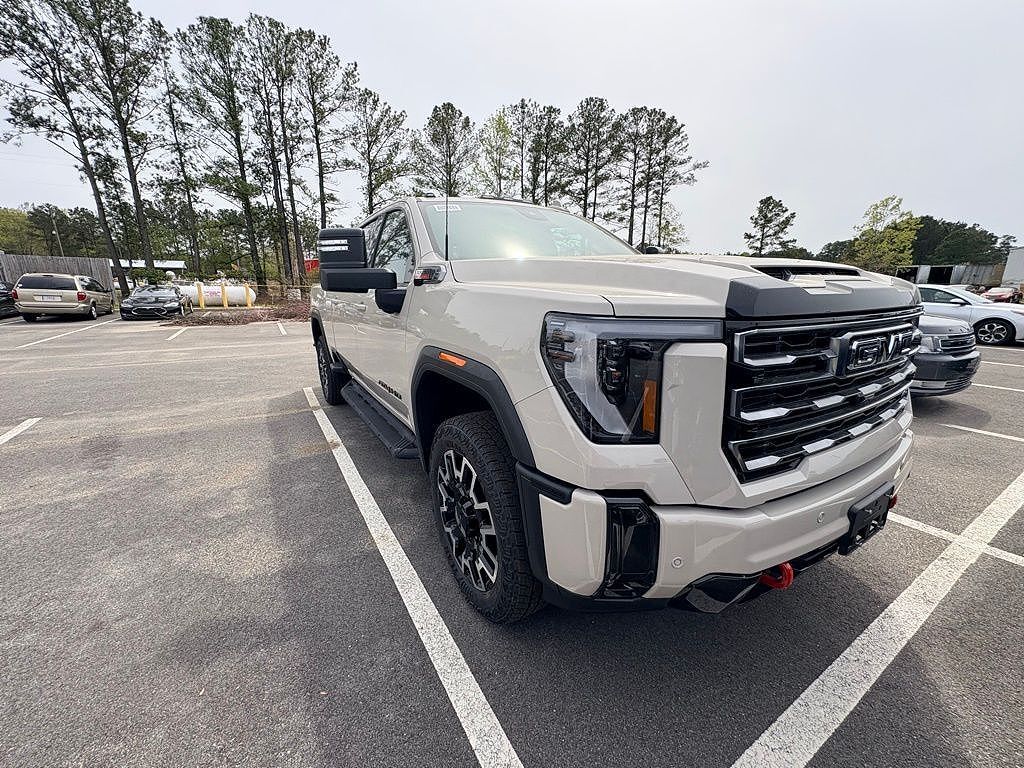 2026 GMC Sierra HD