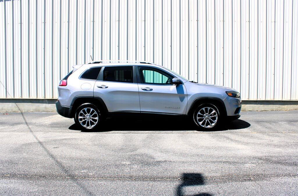 2019 JEEP Cherokee