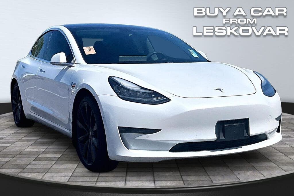 2019 TESLA Model 3